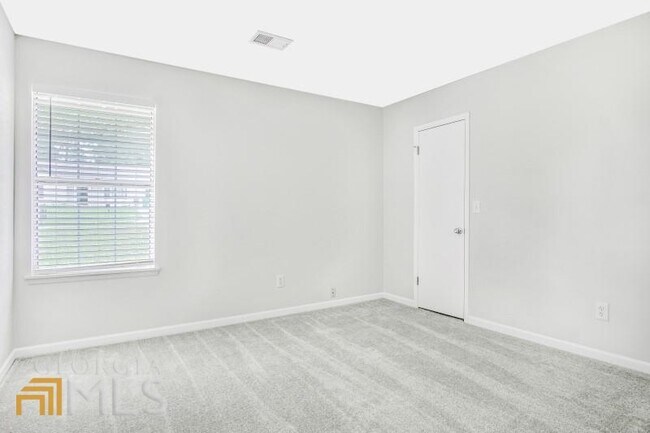 Building Photo - 2312 Leslie Brook Dr