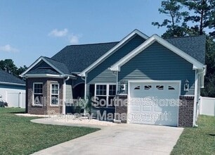 Building Photo - 131 Maggie Wy