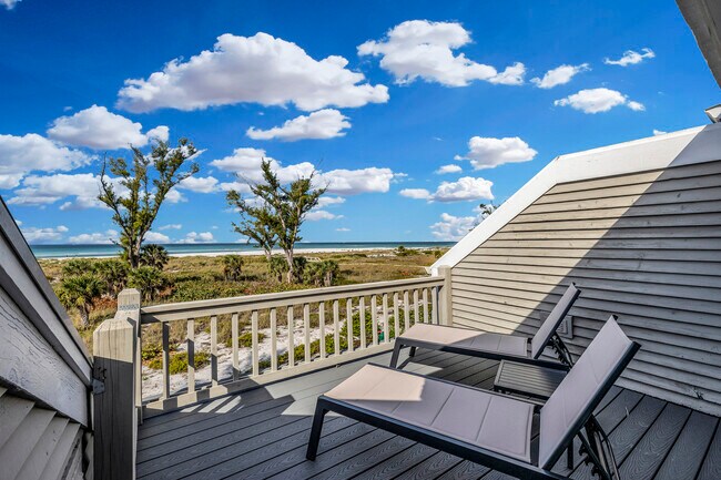 Building Photo - 7 Seawatch Dr