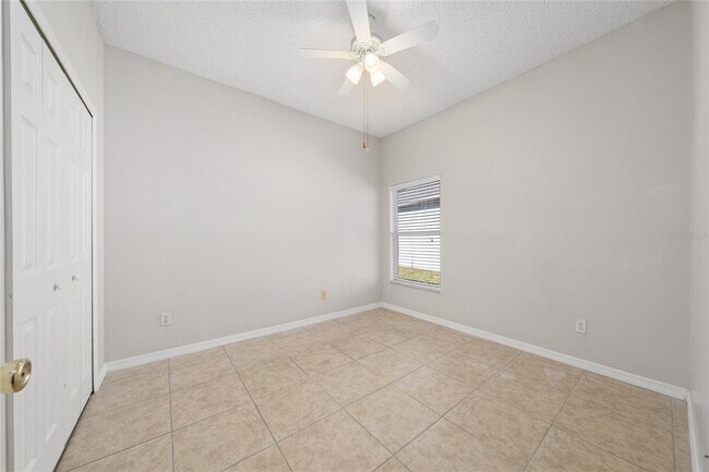 Building Photo - 6274 Glenn Cliff Wy