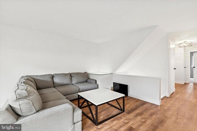 Building Photo - 1609 Painters Crossing