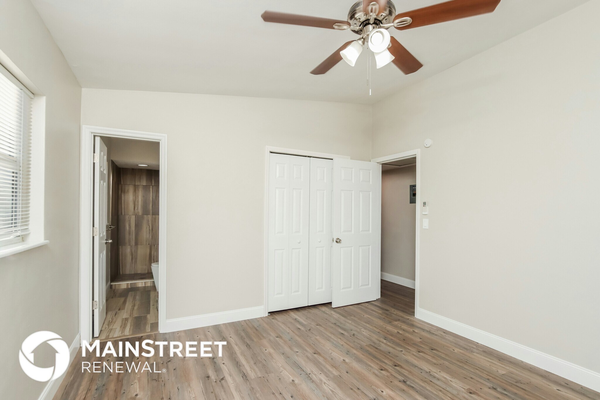 Building Photo - 514 4th Pl SW