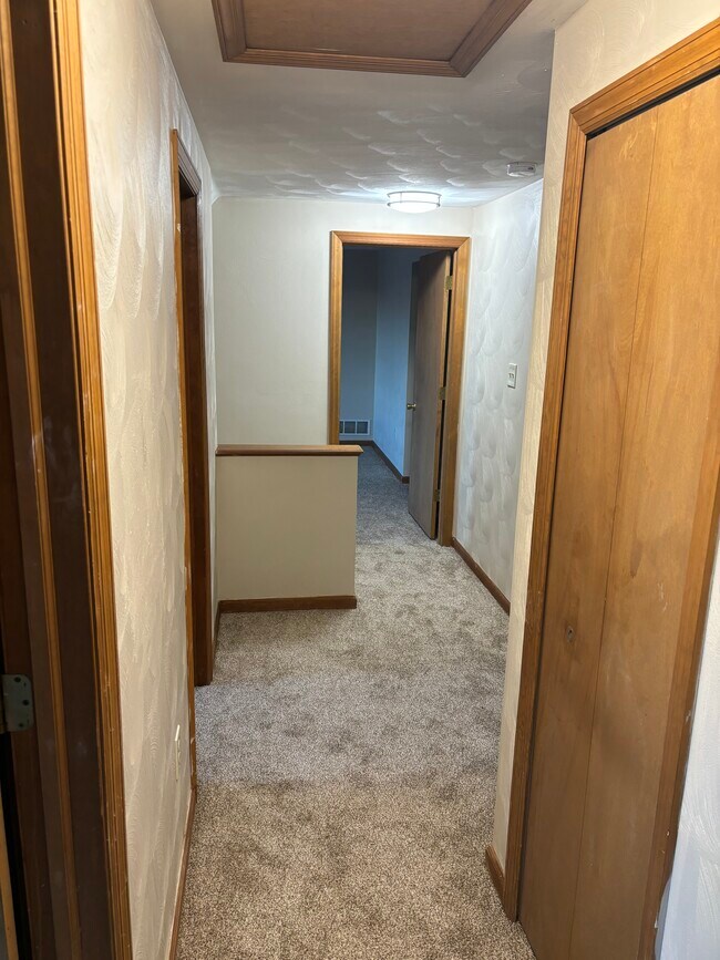 Building Photo - 309 Dogwood Dr