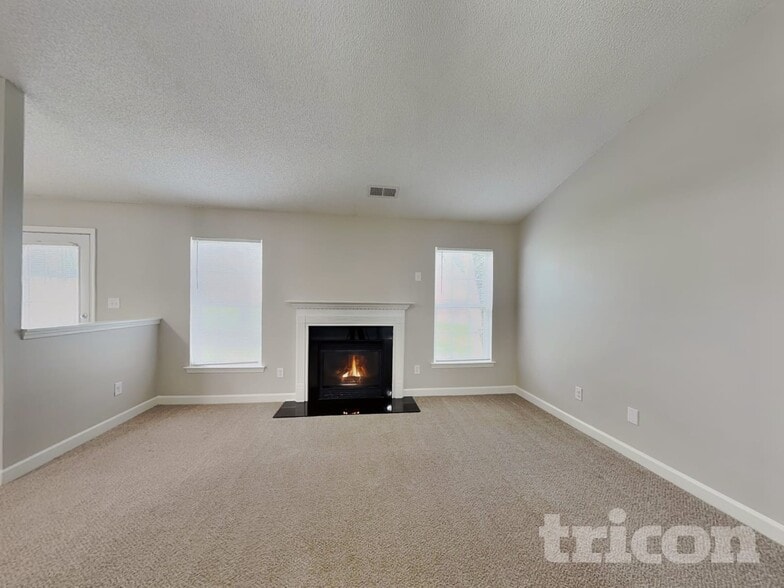 Building Photo - 967 Ashland Ave