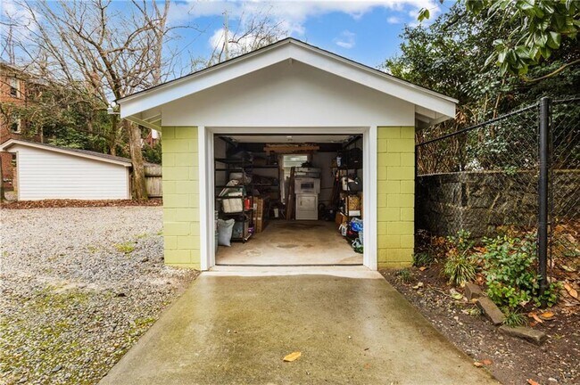 Building Photo - 71 17th St NE