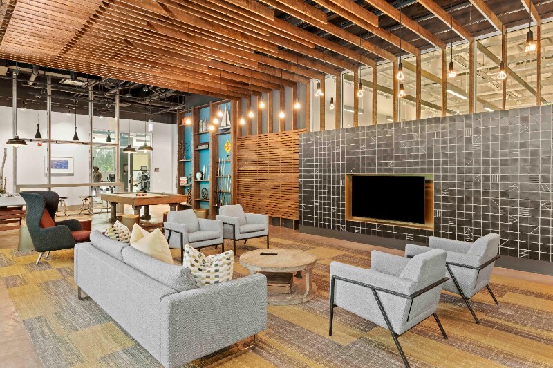 Building Photo - 804 S Clark St