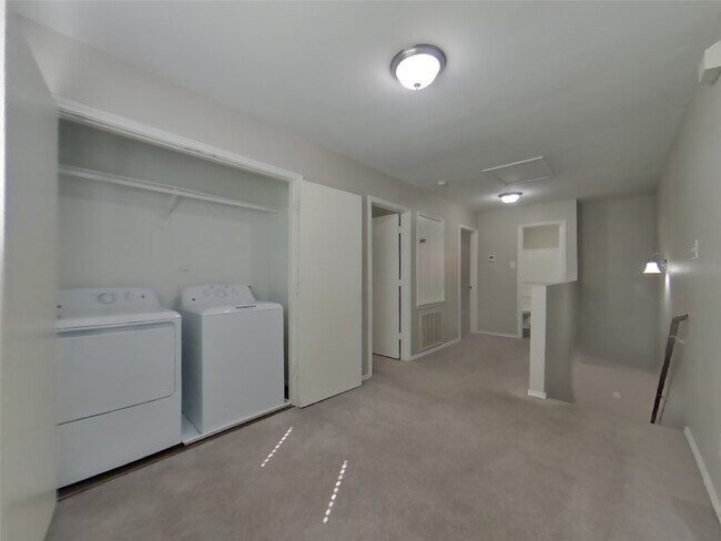 Building Photo - 7734 Galleon Field Ln