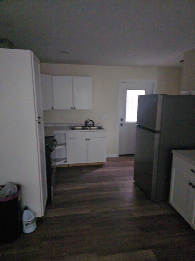 Building Photo - 7933 CR 170