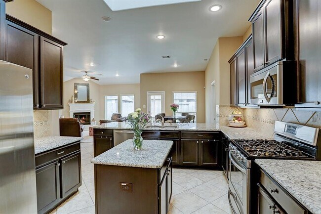 Building Photo - 4411 Eclipse Park Ct