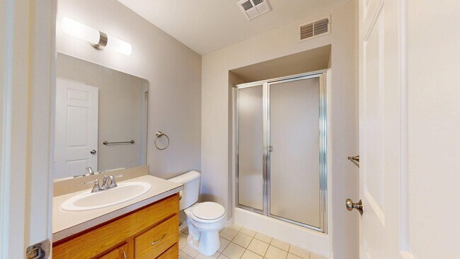 Building Photo - 2790 S Knightsbridge Cir