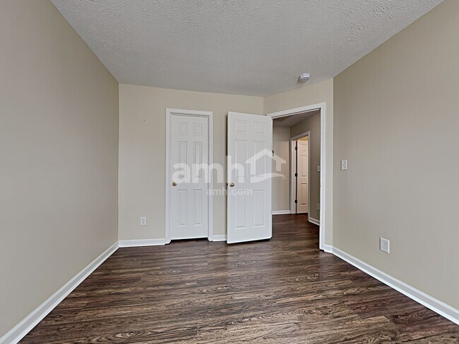 Building Photo - 1292 Birchwood Way