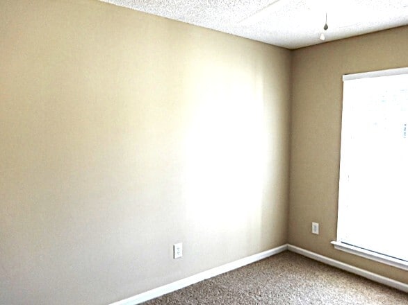 Building Photo - 8540 Brookforest Dr
