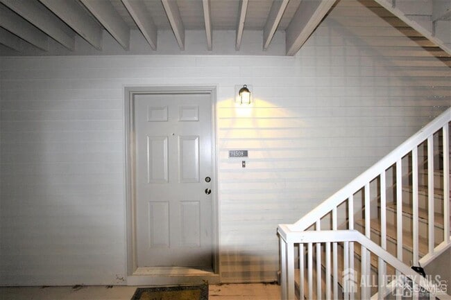Building Photo - 1508 Ravens Crest Dr