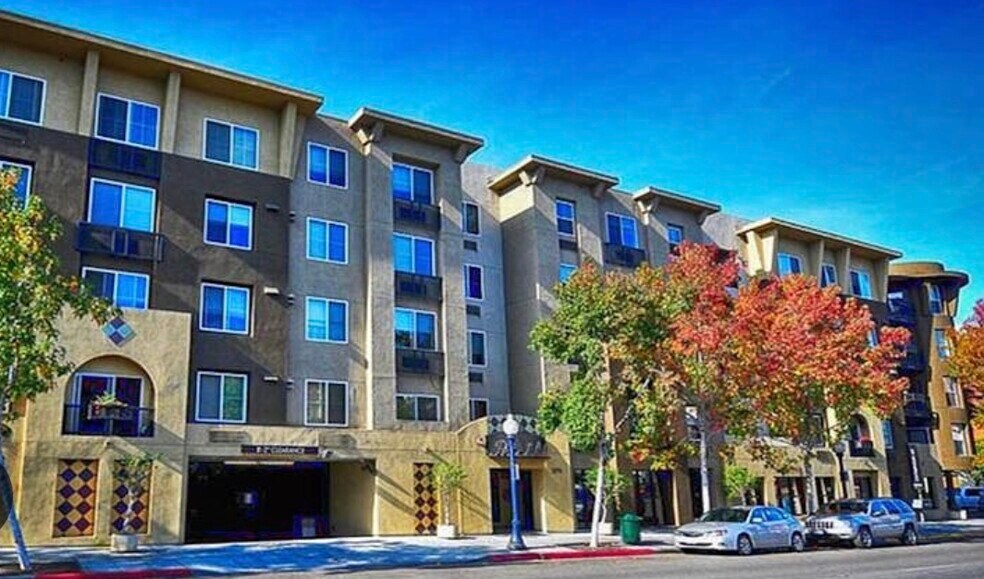 1970 Columbia Street community building - 1970 Columbia St