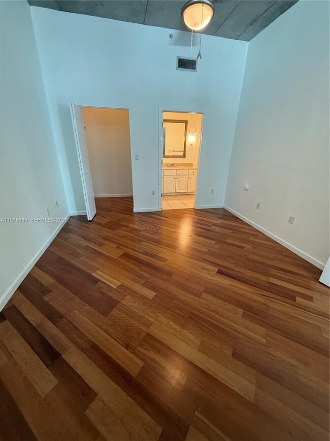 Building Photo - 2001 S Biscayne Blvd