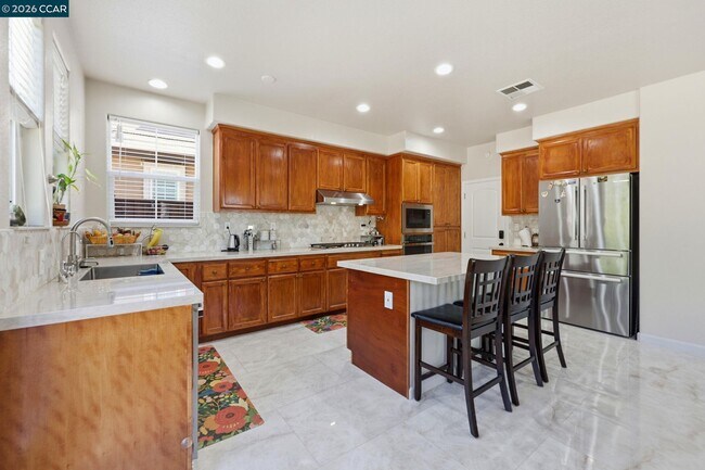 Building Photo - 165 Paddington Ct