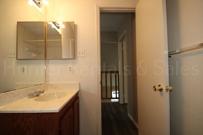 Building Photo - Welcome Home to Your Two-Story Retreat in Willow Springs!