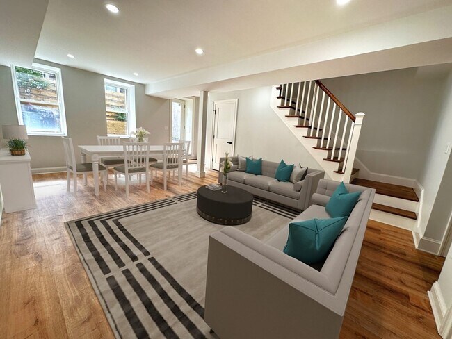 Building Photo - 44 Mercer St