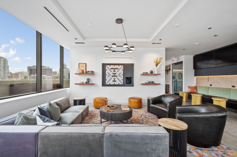 Building Photo - 818 N Cleveland Ave