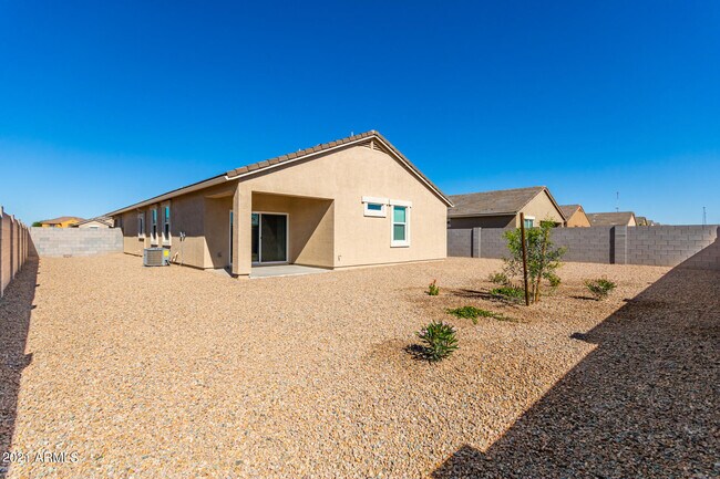Building Photo - 36071 Seville Dr