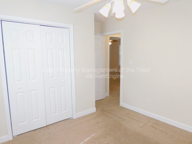 Building Photo - 2831 White Ln