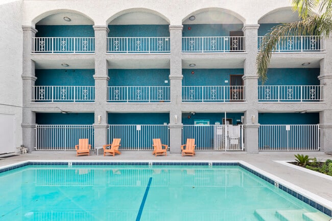 Building Photo - Latitude Apartments