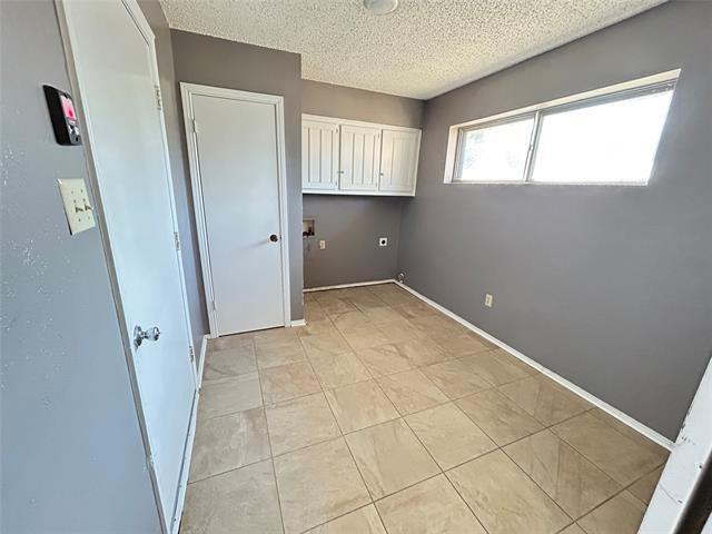 Building Photo - 102 Jill Ln