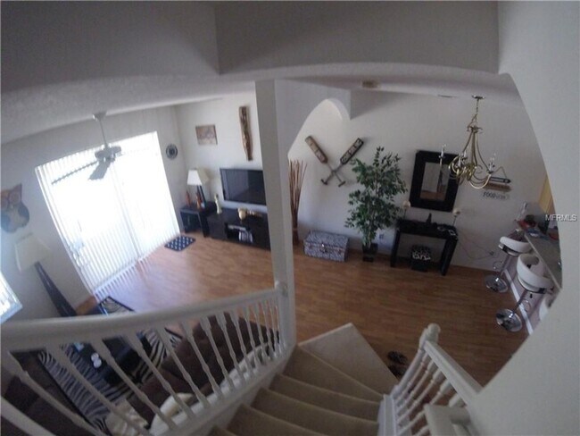 Building Photo - 1146 S Beach Cir