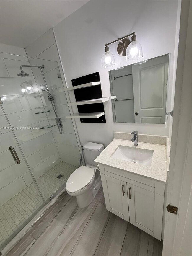 Building Photo - 20028 SW 124th Pl