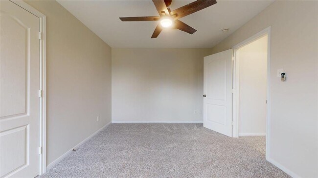 Building Photo - 26503 Forest Pine Ln