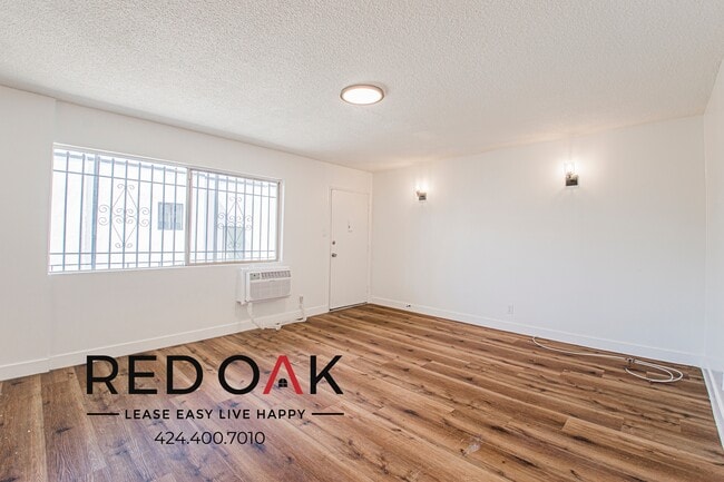 Building Photo - 1843 S Gramercy Pl
