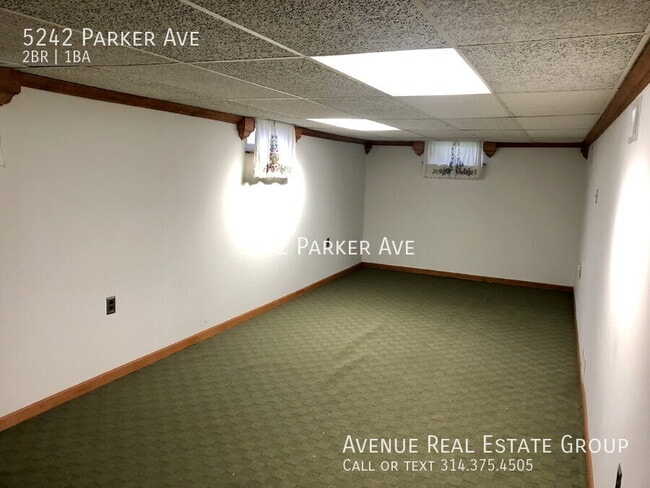 Building Photo - 5242 Parker Ave