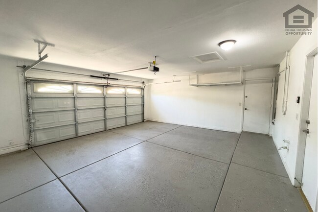 Building Photo - 3Bed/2Bath House at AZ-101 Loop/75th Ave! Ready for Immediate Move-In! -- HOME OFFICE!