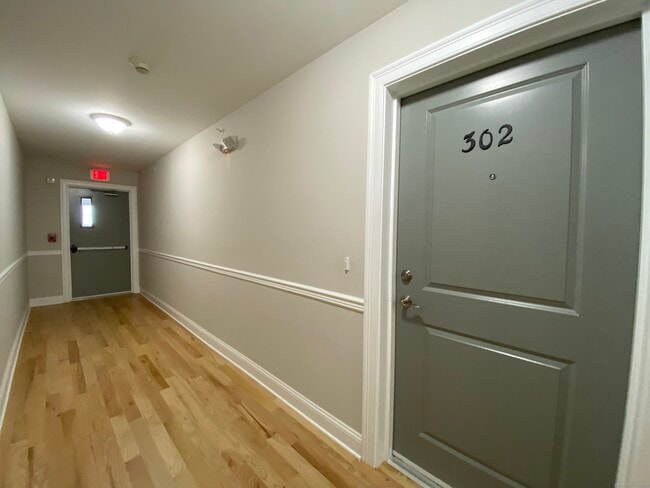 Building Photo - 314 Bridgeport Ave