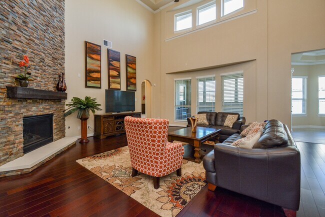 Building Photo - 6302 Kennedy Hills Ct