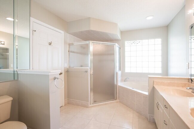 Building Photo - 109 Black Olive Crescent