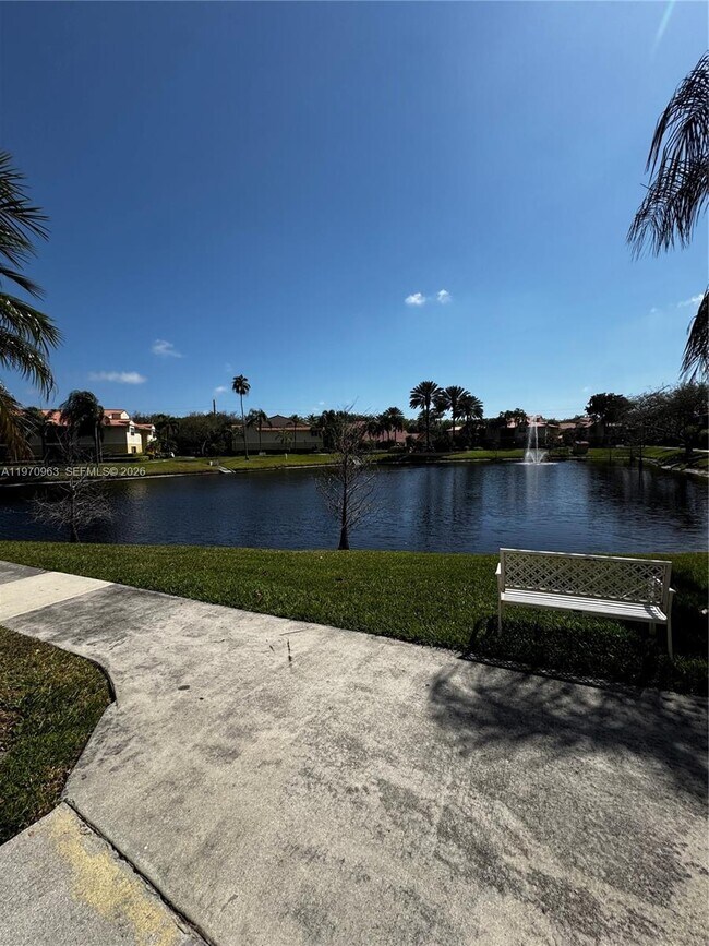 Building Photo - 1257 SW 46th Ave