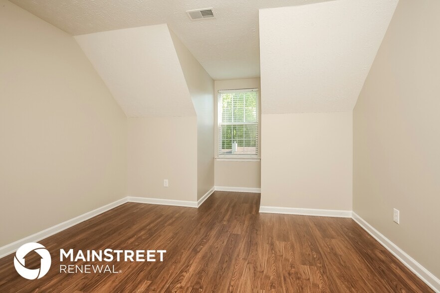 Building Photo - 142 Cartwright Pkwy