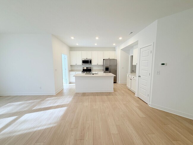 Building Photo - 7615 Marin Pkwy