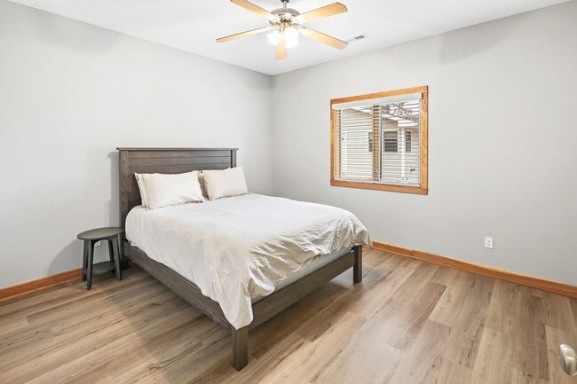 Building Photo - Maintenance Free Living Arrangement