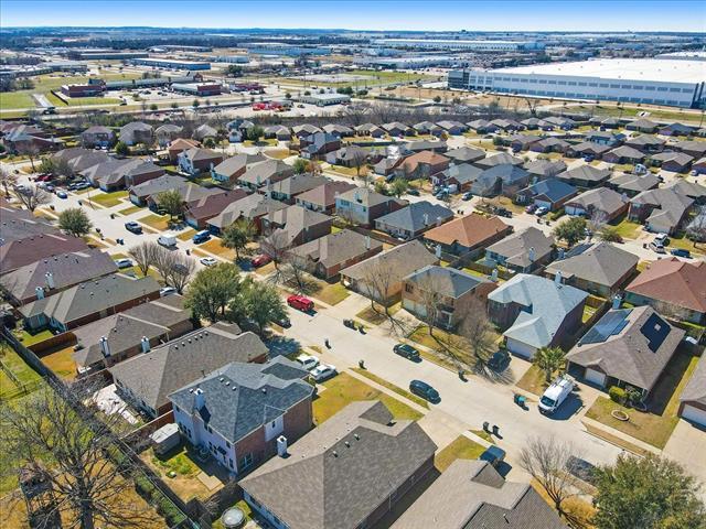 Building Photo - 8420 Silverbell Ln