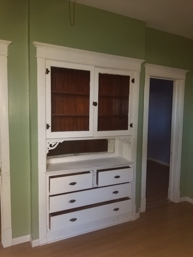 Building Photo - 2453 W 46th Pl