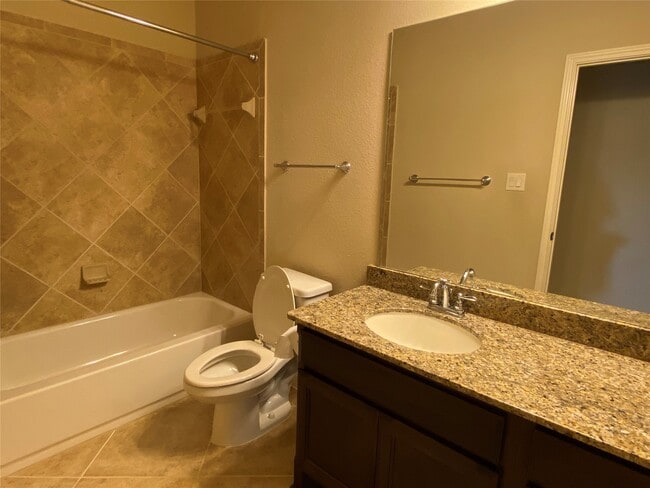 Building Photo - 5922 Solara Ledge Ln