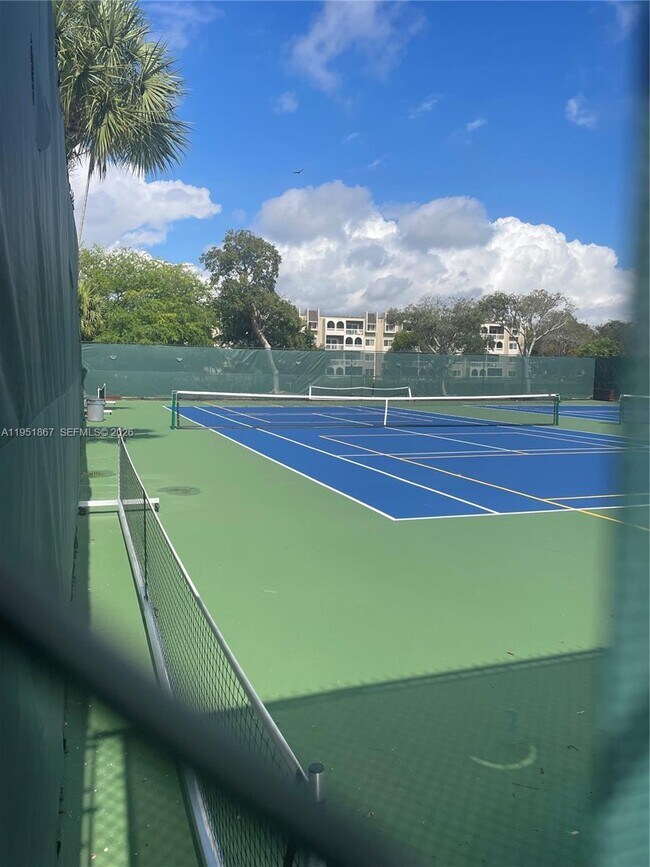 Building Photo - 7785 SW 86th St