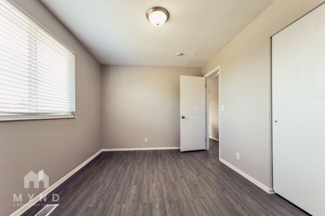 Building Photo - 4756 W 5865 S