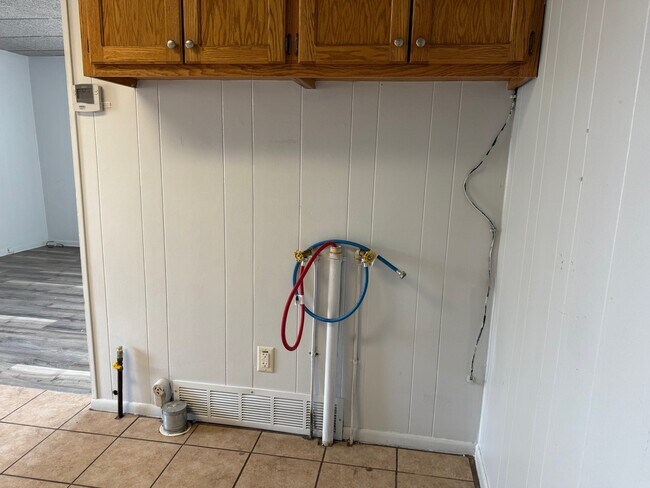 Building Photo - 826 N Spalding St