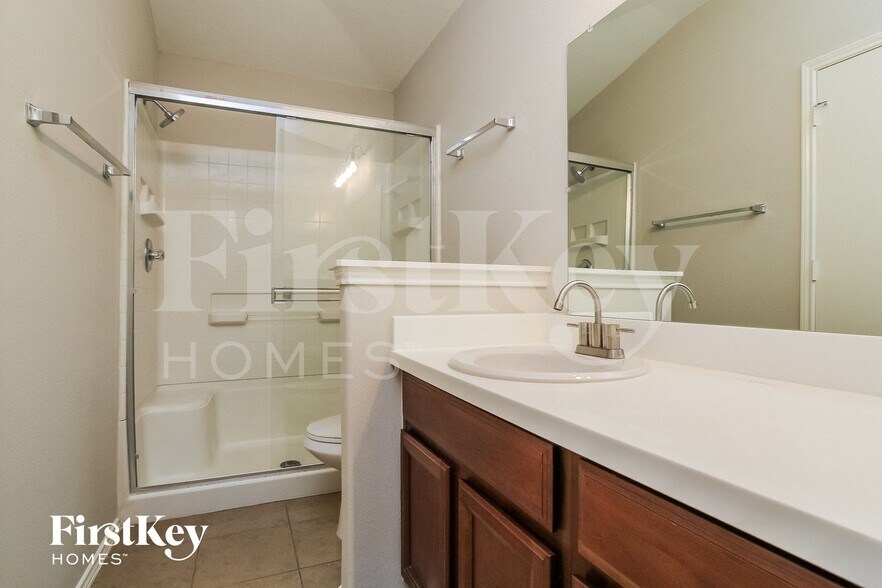 Building Photo - 8110 Berkely Ct