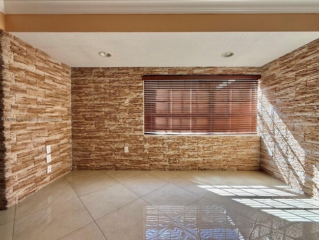 Building Photo - 12672 NW 9th Way