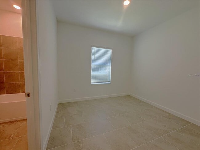 Building Photo - 11402 Willowleaf Blvd