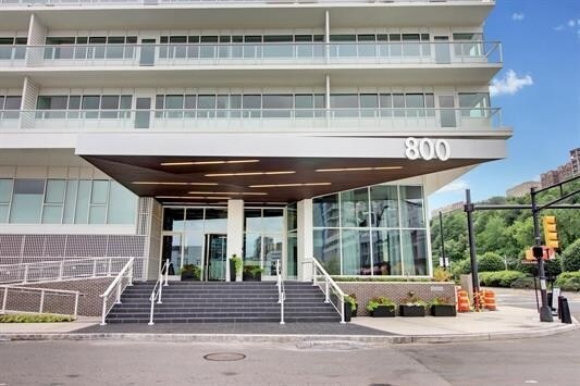 Building Photo - 800 Ave at Port Imperial Blvd